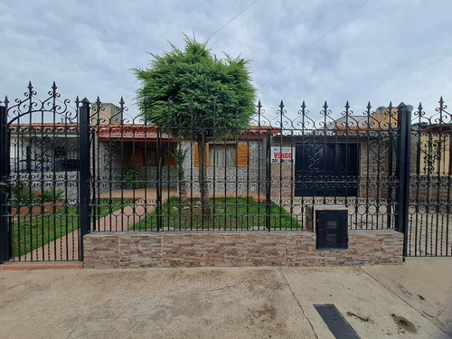 Venta Casa 4 Dorm Exc Estado- Villa Posse (apto Bancor)