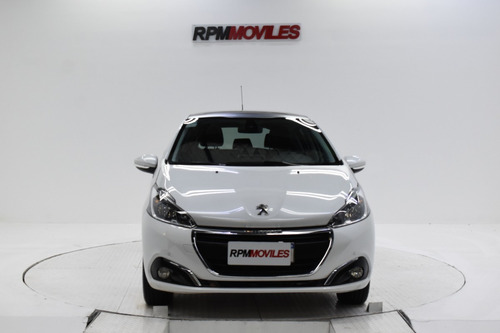 Imagen 2 de 13 de Peugeot 208 Feline Techo Manual Navegador 2019 Rpm Moviles