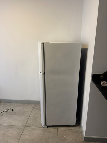Heladera Gafa Con Freezer 282l Perfecto Estado Blanco (Usado)