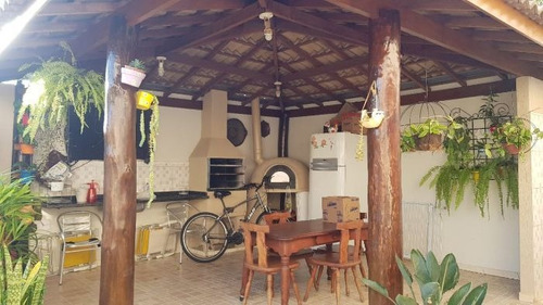 Casa À Venda Na Rua Santa Maria Rosselo, Mansões Santo Antônio, Campinas - Sp - Liv-10547