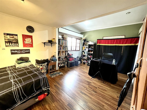 Casa En Venta De 5 Dorm. En Las Condes