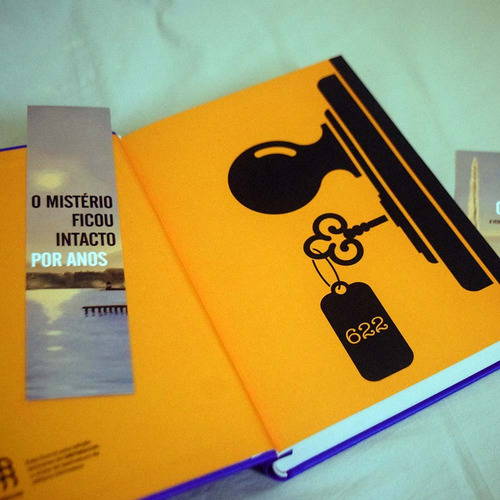 Livro O Enigma Do Quarto 622 - Edição Especial Com Brindes E Revista Do Clube Intrínsecos - Joël Dicker - Capa Dura - Novo E Lacrado