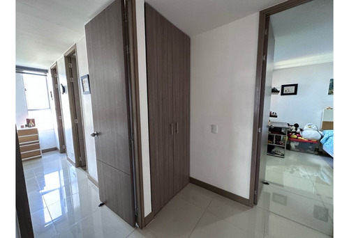 Apartamento En Venta - Envigado- Señorial 110 Mt2