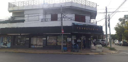 Imagen 9 de 11 de Local - Caseros