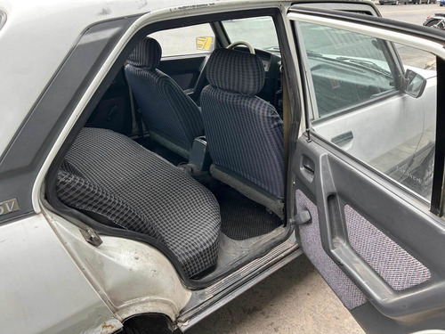 Imagen 9 de 10 de Peugeot 504 Base