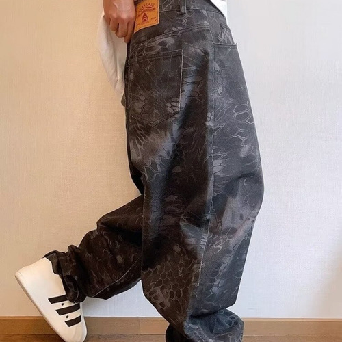 Jeans Casuales Con Estampado De Camuflaje Y Pierna Recta Par