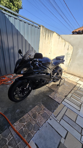 Moto Em Excelente Estado De Conservação, Pneus Novos,.