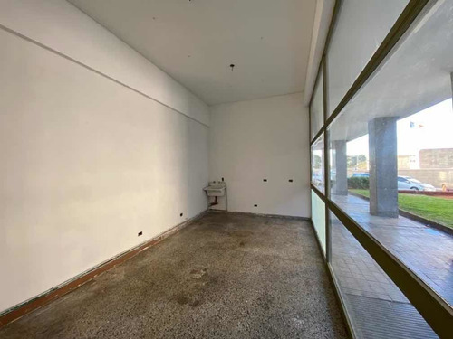 Imagen 2 de 5 de Local Para Oficinas/showroom