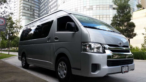 Imagen 8 de 10 de Renta De Camionetas Toyota Y Sprinter Con Y Sin Chofer*