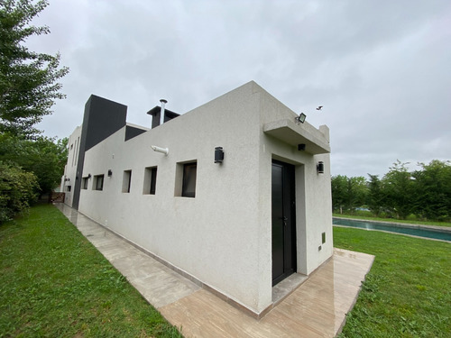 Construccion Llave En Mano ( Mano De Obra) $550.000 El M2