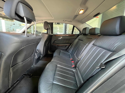 Imagen 8 de 20 de Mercedes Benz E 300 Elegance 2010 Carplay Todos Los Services