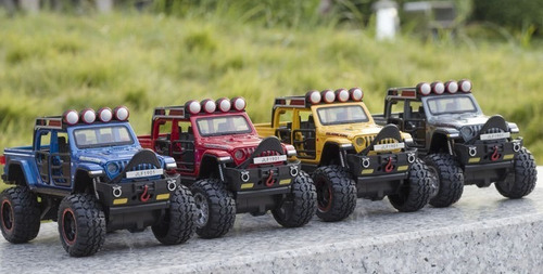 Miniatura De Metal 1:32 Jeep Wrangler Rubicon Com Led / Luz Cor Azul