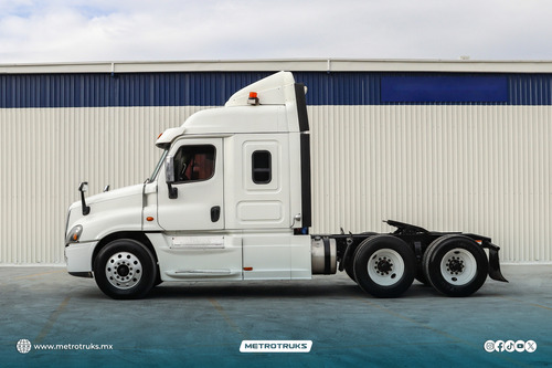 Freightliner Cascadia Ddc Serie 60 475hp Std., 02 Ocup.