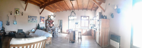 Imagen 4 de 18 de Granville 62, José Marmol - Importante Casona De Estilo