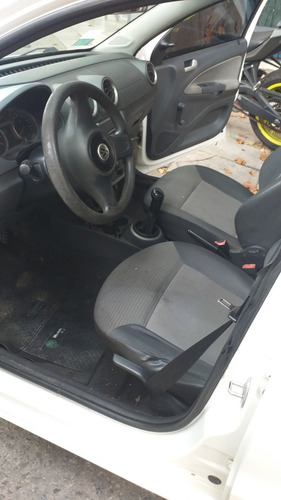 Volkswagen Voyage 1.6 101cv 2012