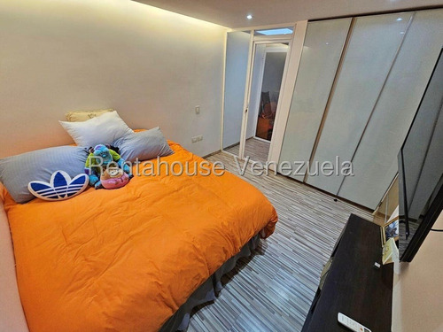 Venta De Espectacular Apartamento Pb En Macaracuay, Agua Segura #25-18495 Np