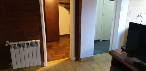 Imagen 9 de 17 de Amplio Chalet En Excelente Zona En La Ciudad