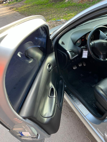Peugeot 207 1.6 compact xt premium