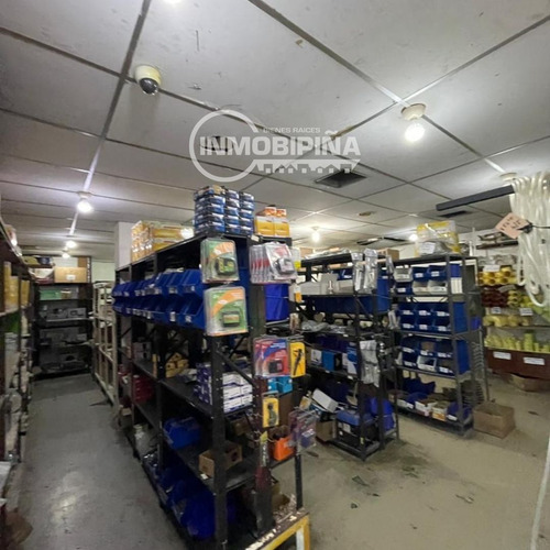 Inmobipiña Vende Edificio Comercial En Avenida Principal De Castillito, Puerto Ordaz, Estado Bolivar - Dp