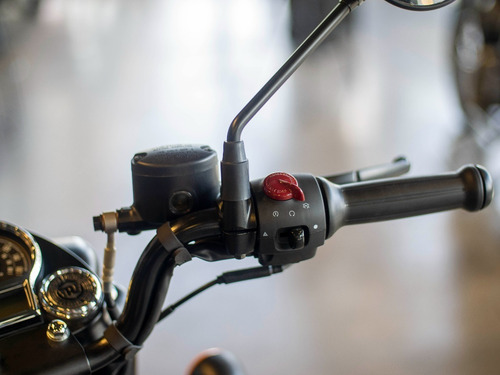 Imagen 5 de 25 de Royal Enfield Classic 350 Dark Stealth Reserva La Tuya Ya!