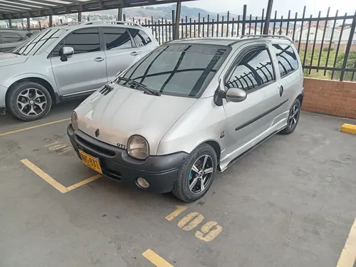 Renault Twingo 1.2 Dynamique 75 hp