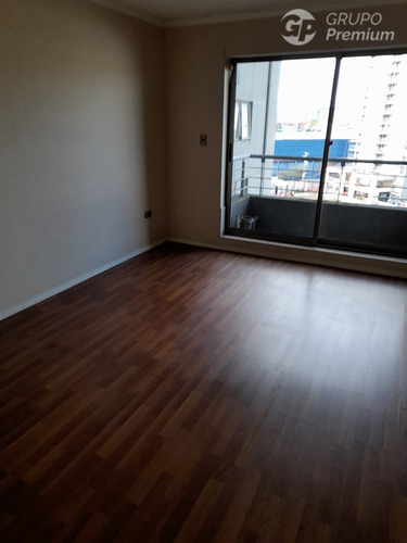 Departamento En Arriendo De 2 Dorm. En Concepción