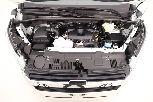 Toyota Hiace 2.8 Tdi Commuter 6at 14a