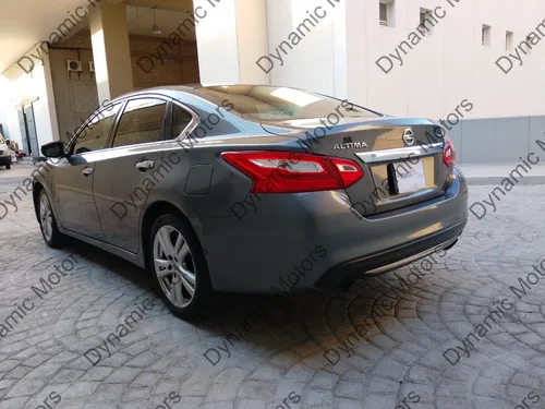 Nissan Altima 3.5 Exclusive Cvt