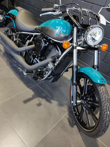 Kawasaki Vulcan 900 No 650 Harley Davidson 883 Honda Shadow
