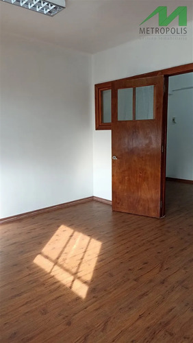 Oficina En Arriendo En Matias Cousiño, Santiago