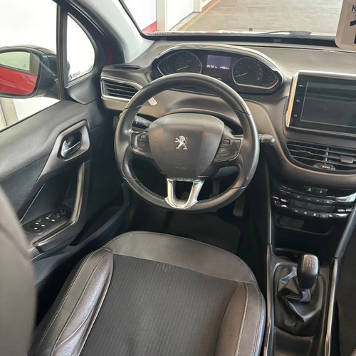 Peugeot 2008 1.6 FELINE L16