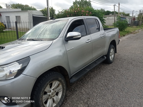 Toyota Hilux 3.0 Cd Sr Tdi 171cv 4x4 - C3