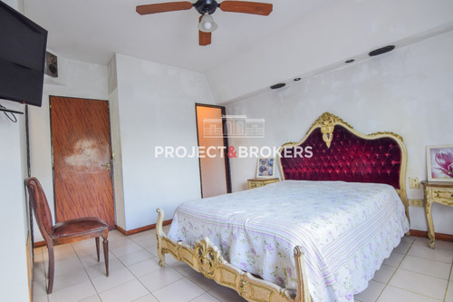Casa En Venta En Castelar