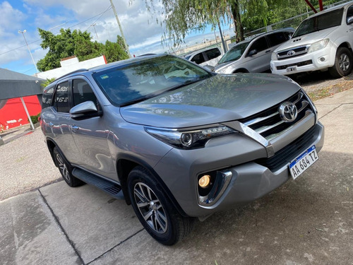 Toyota Sw4 4x4 Srx 2.8 Tdi 6 A/t 7a - 2016