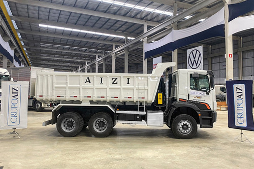 Caminhão Vw 31.320 6x4 Caçamba Convencional 14m