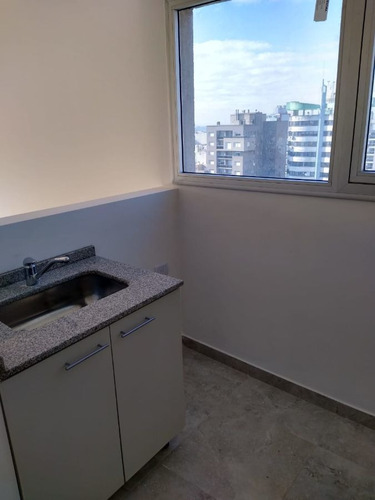 Imagen 4 de 15 de Excelente Dpto De 3 Ambientes A La Venta En El Edificio Imperio De San Miguel