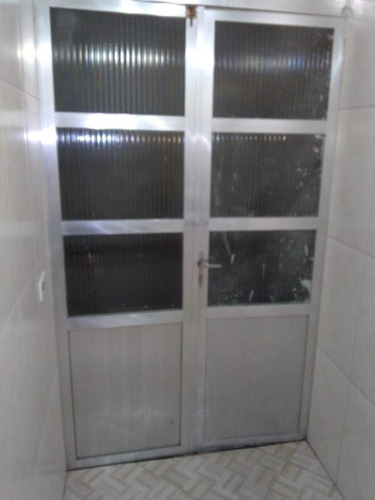 Imagem 4 de 15 de Sobrado Para Venda Em São Vicente, Vila Jockei Clube, 3 Dormitórios, 1 Suíte, 2 Banheiros, 1 Vaga - 706_1-2341394