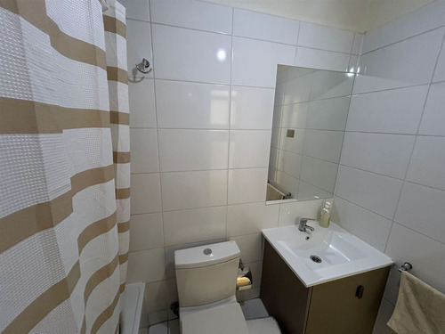 Departamento En Venta De 1 Dorm. 1 Baño En La Florida
