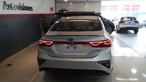 Kia Cerato Sedan Gt Line