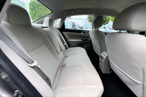 Nissan Sentra 2019
