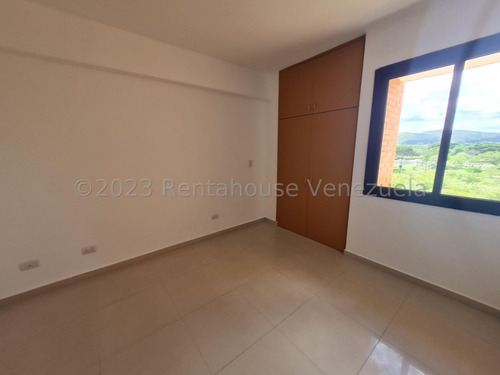 Imagen 30 de 30 de !! Ana Karina Ofrece Apartamento En Venta En Barquisimeto En El Triangulo Del Este Lara */* Akm