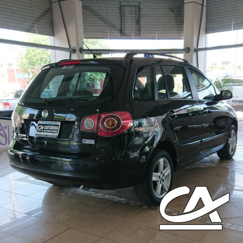 Volkswagen Suran 1.6 Highline L/10 2010