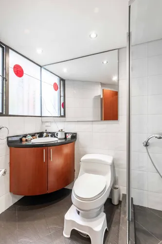 Casa En Venta En Los Rosales. Cod V8293