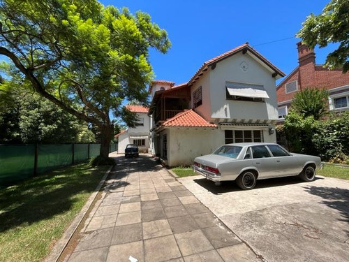 Casa En Venta En Acassuso