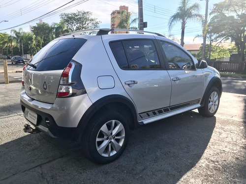 Renault Sandero 1.6 4p Flex Stepway