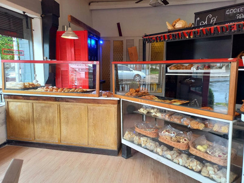 Imagen 9 de 11 de Local En Venta - Necochea