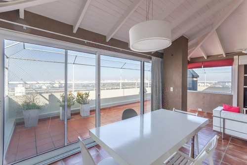 Imagen 18 de 23 de Excelente Triplex Pisos 17,18 Y 19 Con Terraza Propia, Vistas A La Ciudad Y Al Rio.