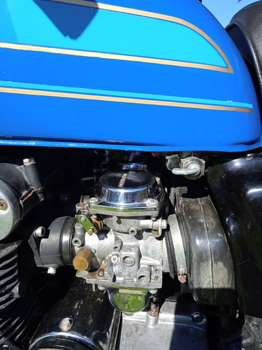 Suzuki Gs 550
