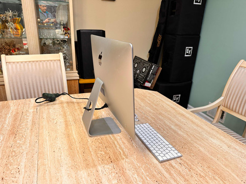 iMac 21.5 I5 (2017) 16gb Ram, Ssd 1tb, Magic Keyboard Mouse (Reacondicionado)