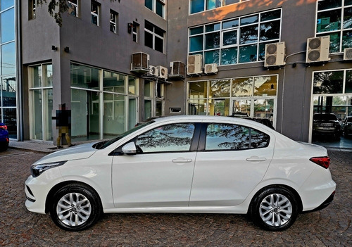 Imagen 14 de 14 de Fiat Cronos 1.3 Drive Pack Conect. C/gnc 2021 28.000km Fcio
